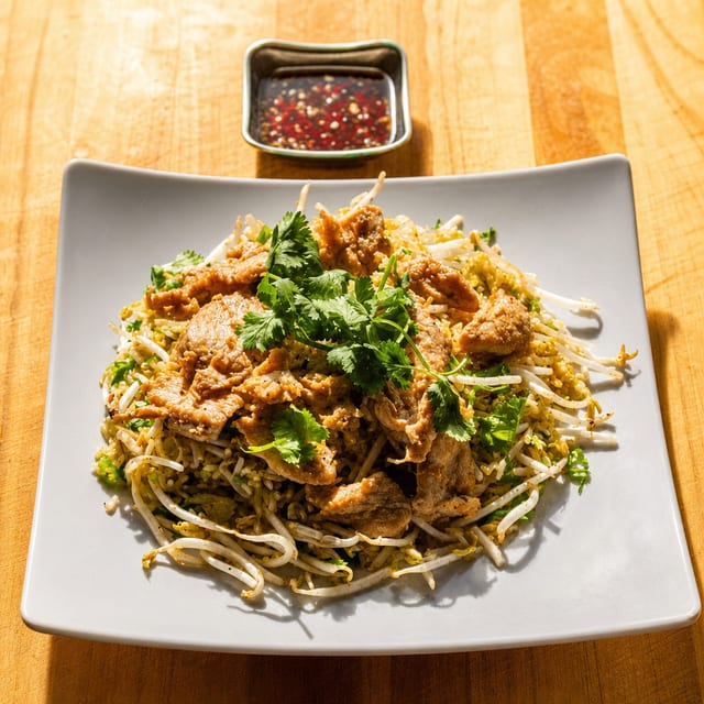 Chicken Fried Rice | Cơm Chiên Ga.